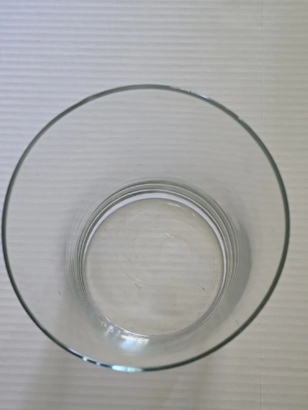 Libbey Clear Glass Cylinder Vase - Home Dining (DIA 6.1 Inch/ 8 Inch Tall)